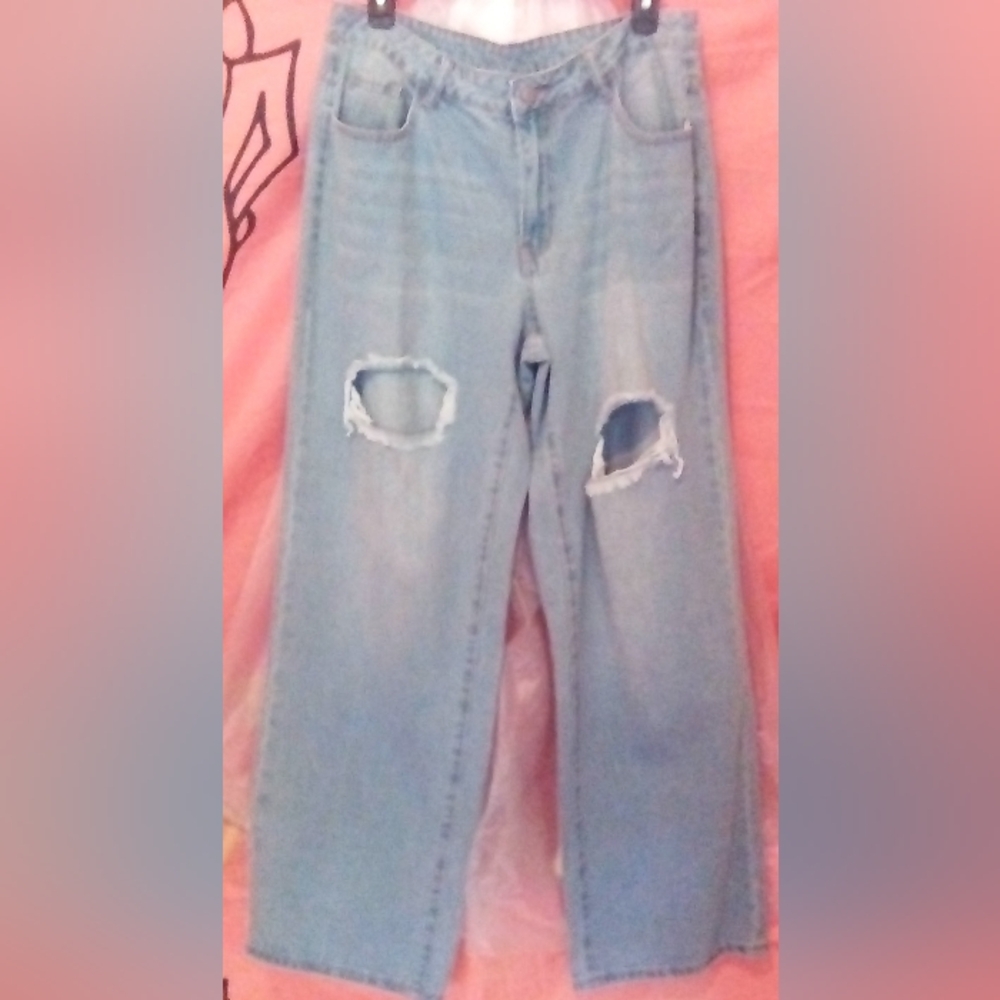 SHEIN Light Blue Ripped  Jeans